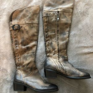 Vince Camuto “Bilco” RARE: Coal color. Size 6.5